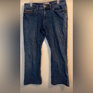 Lee Mid-Rise Boot Cut Jeans ⭐️ Free with purchase ⭐️